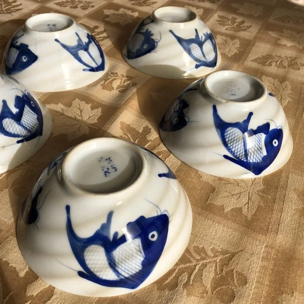 Set of 5 Vintage Blue and White Chinese Koi Fish Bowls 5” Stamped - Picture 3 of 6